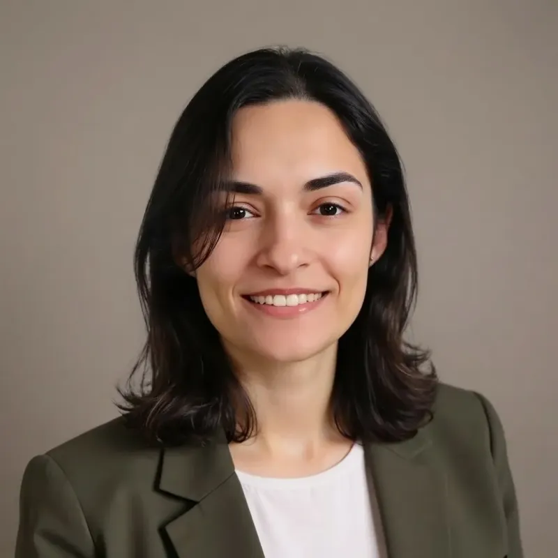 Dra. Isabelle Silva Côsso<